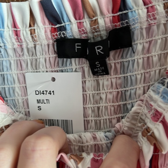 NWT striped smocked tiered maxi dress - Picture 6 of 7